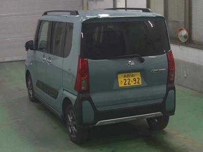 DAIHATSU TANTO FUN CROSS