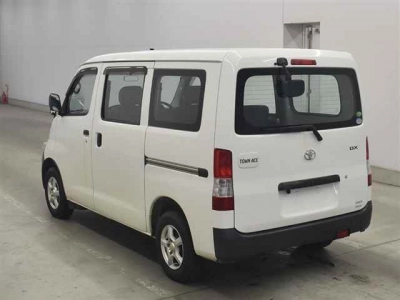 TOYOTA TOWN ACE VAN