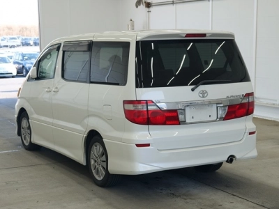 TOYOTA ALPHARD V