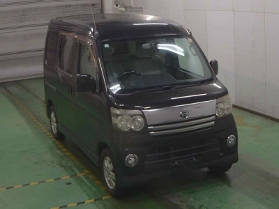 DAIHATSU ATRAI WAGON