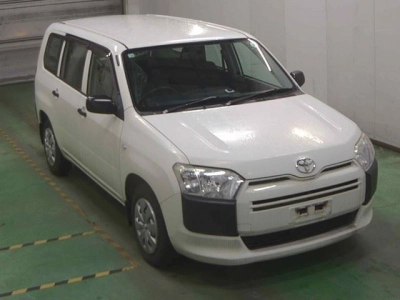 TOYOTA SUCCEED WAGON