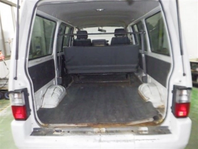 MAZDA BONGO VAN