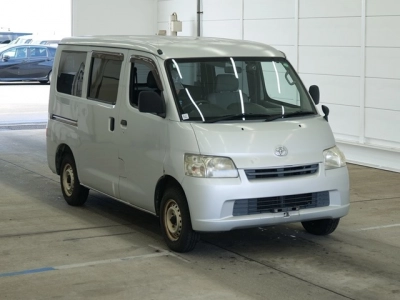 TOYOTA TOWN ACE