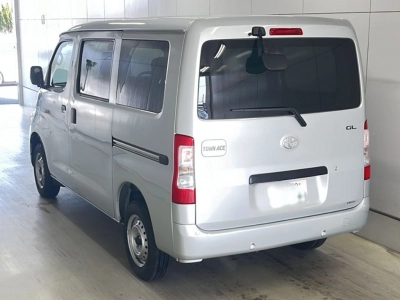 TOYOTA TOWN ACE VAN