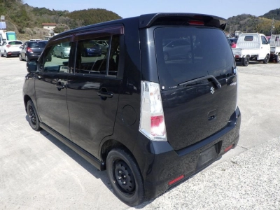 SUZUKI WAGON R STINGRAY
