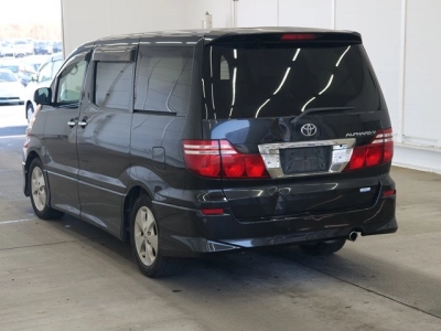 TOYOTA ALPHARD V