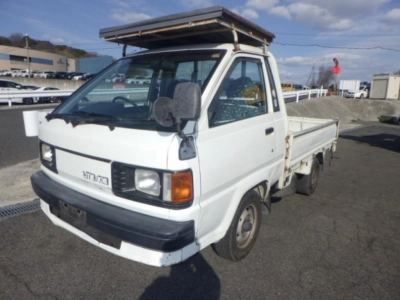 TOYOTA LITE ACE TRUCK