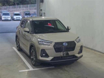 DAIHATSU ROCKY