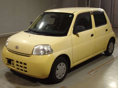 DAIHATSU ESSE