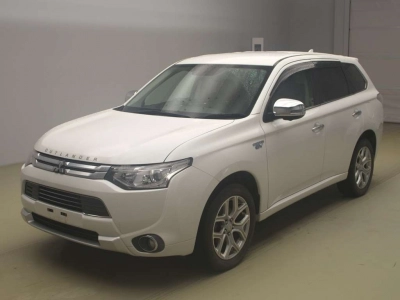 MITSUBISHI OUTLANDER PHEV