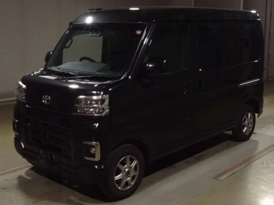 TOYOTA PIXIS VAN