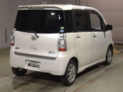 DAIHATSU TANTO EXE
