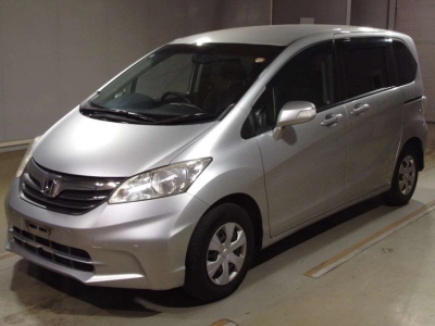 HONDA FREED