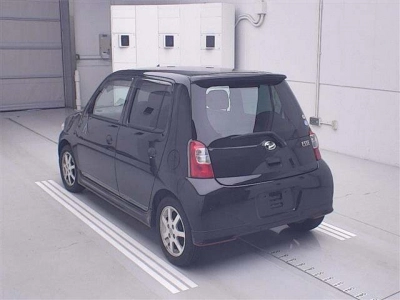 DAIHATSU ESSE