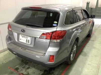 SUBARU OUTBACK