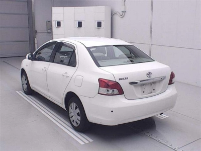 TOYOTA BELTA
