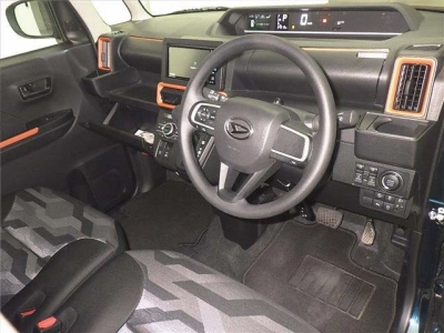 DAIHATSU TANTO FUN CROSS