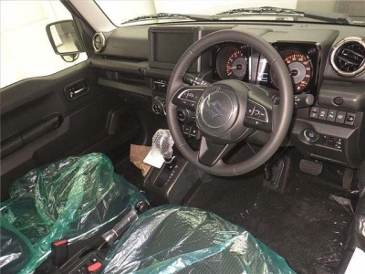 SUZUKI JIMNY NOMADE