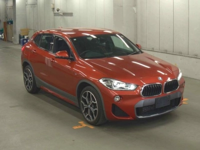 BMW X2