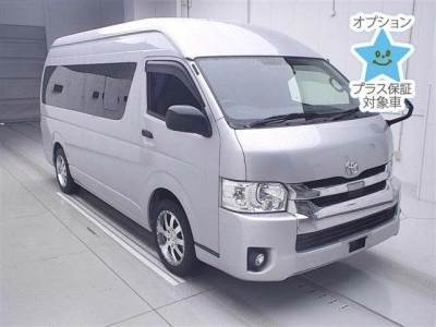 TOYOTA REGIUS ACE