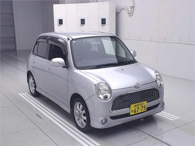 DAIHATSU MIRA GINO