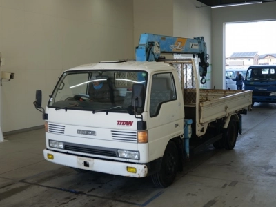 MAZDA TITAN