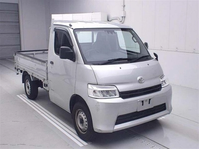 TOYOTA TOWN ACE