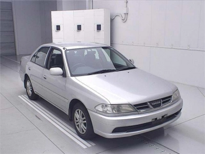 TOYOTA CARINA