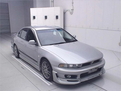 MITSUBISHI GALANT