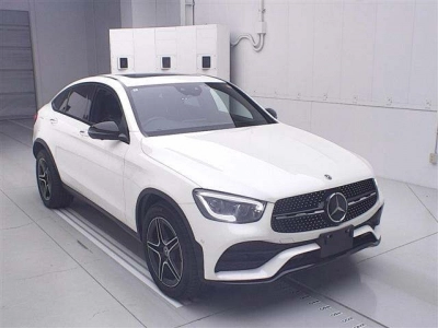 MERCEDES BENZ GLC