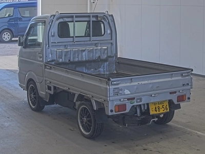 NISSAN NT100 CLIPPER