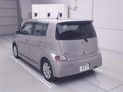 TOYOTA BB