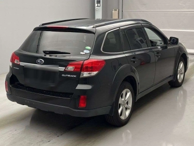 SUBARU OUTBACK