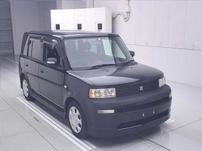TOYOTA BB