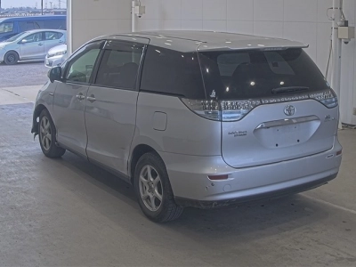 TOYOTA ESTIMA HYBRID