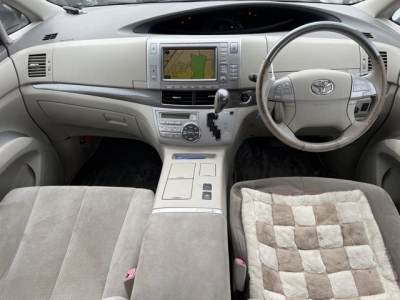 TOYOTA ESTIMA HYBRID
