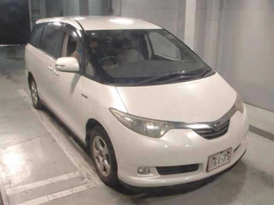 TOYOTA ESTIMA HYBRID