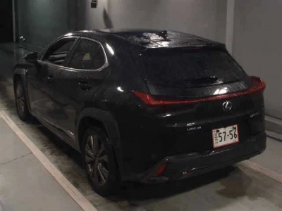 LEXUS UX