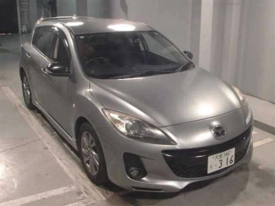 MAZDA AXELA SPORT