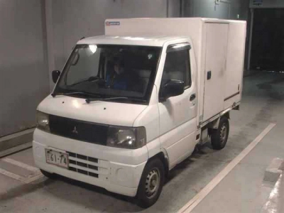 MITSUBISHI MINICAB