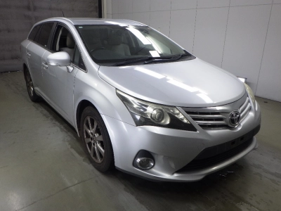 TOYOTA AVENSIS WAGON