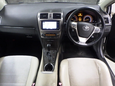 TOYOTA AVENSIS WAGON