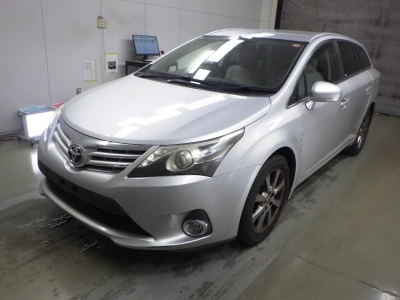 TOYOTA AVENSIS WAGON