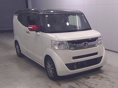 HONDA N-BOX SLASH