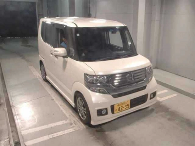 HONDA N BOX +