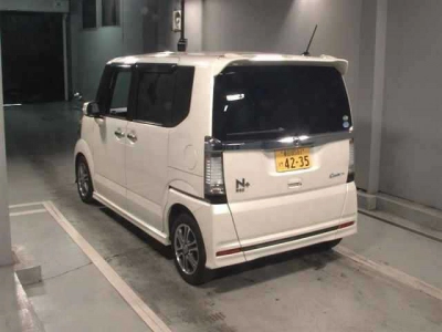 HONDA N BOX +