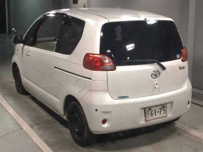 TOYOTA PORTE