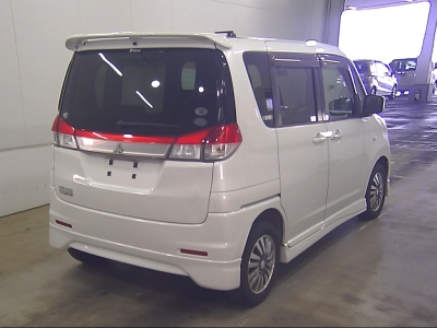 MITSUBISHI DELICA D:2