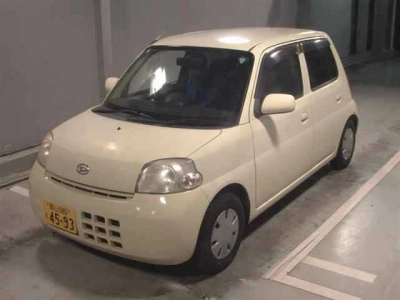 DAIHATSU ESSE