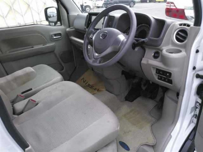 NISSAN NV100 CLIPPER RIO